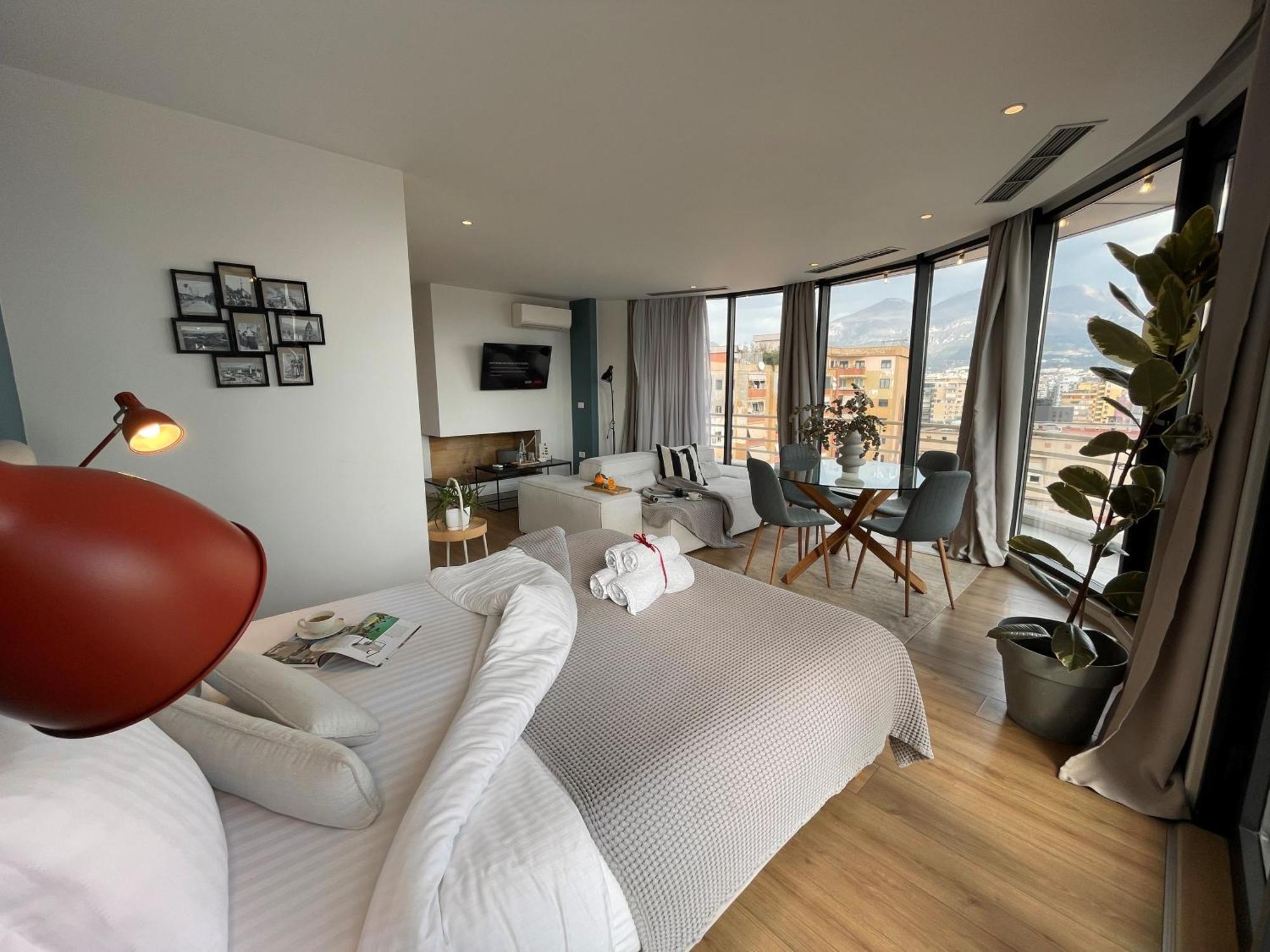 Rooftop Aparthotel Tirana